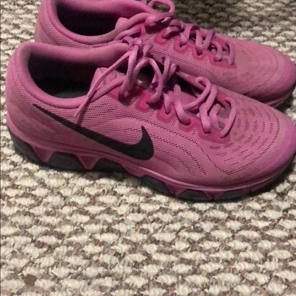 Nike max air... really pretty magenta color